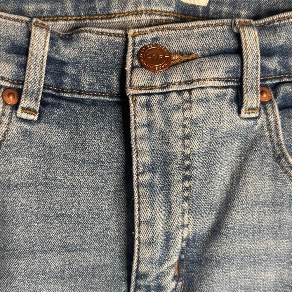 LOFT High Waist Flare Crop Light Wash Jeans, Size 4 - Picture 4 of 8